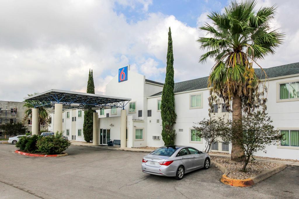 Motel 6 New Braunfels Exterior foto